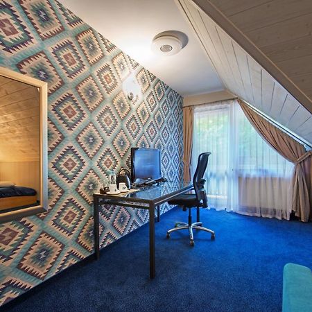Hotel Zalesie Бохня Екстериор снимка