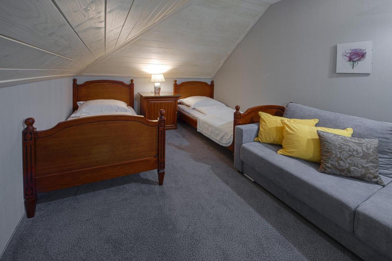 Hotel Zalesie Бохня Екстериор снимка