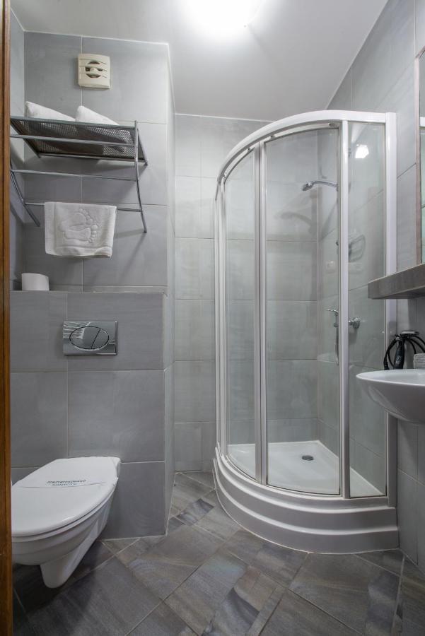 Hotel Zalesie Бохня Екстериор снимка
